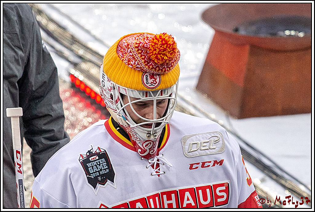 DEL Wintergame; Koelner Haie - Duesseldorfer EG; Koeln, 12.01.2019